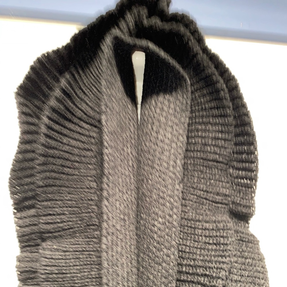 Calvin Klein Scarf - Picture 4 of 8